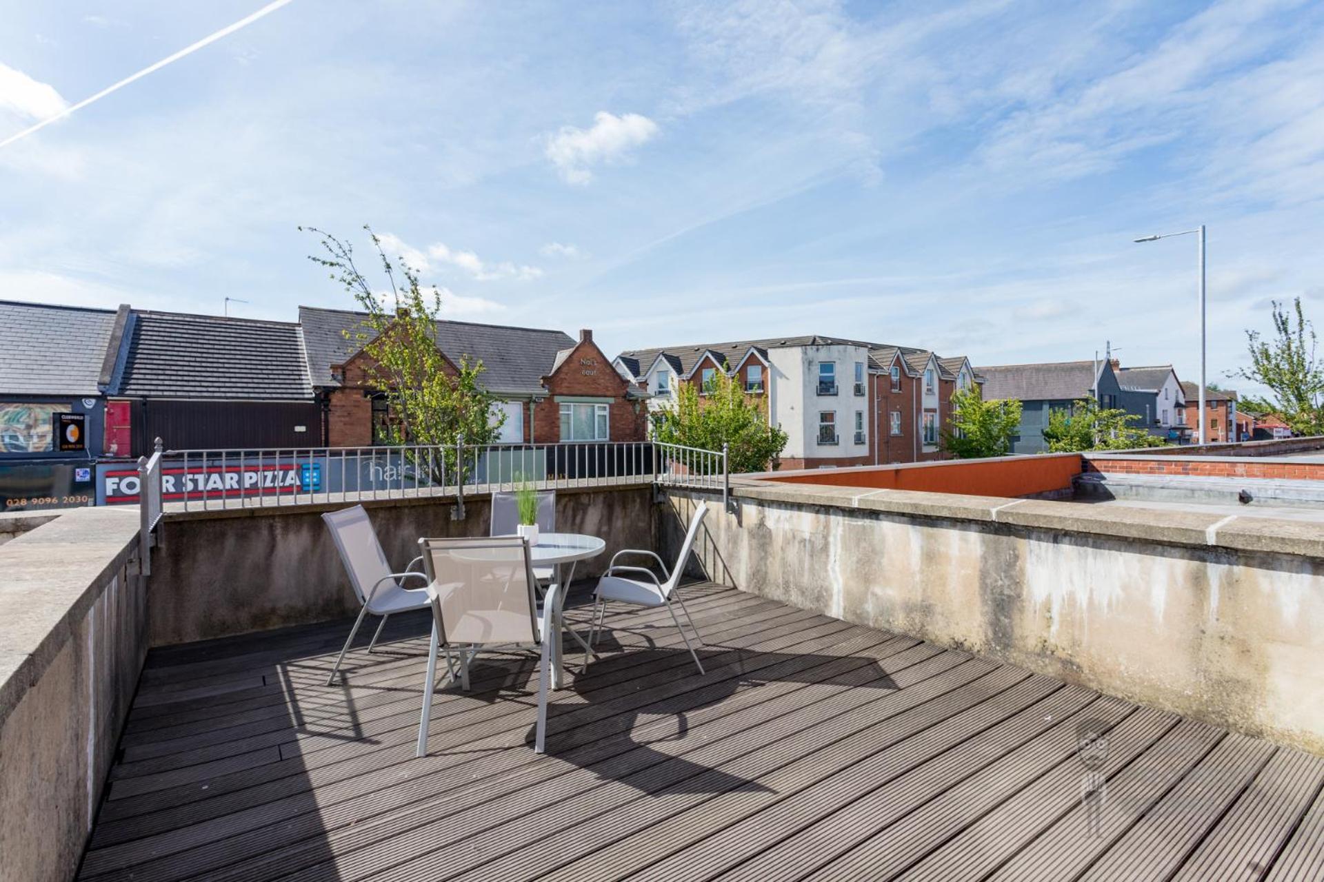 Attic Style 2 Bed Duplex Apartment With Rooftop Patio Belfast Luaran gambar