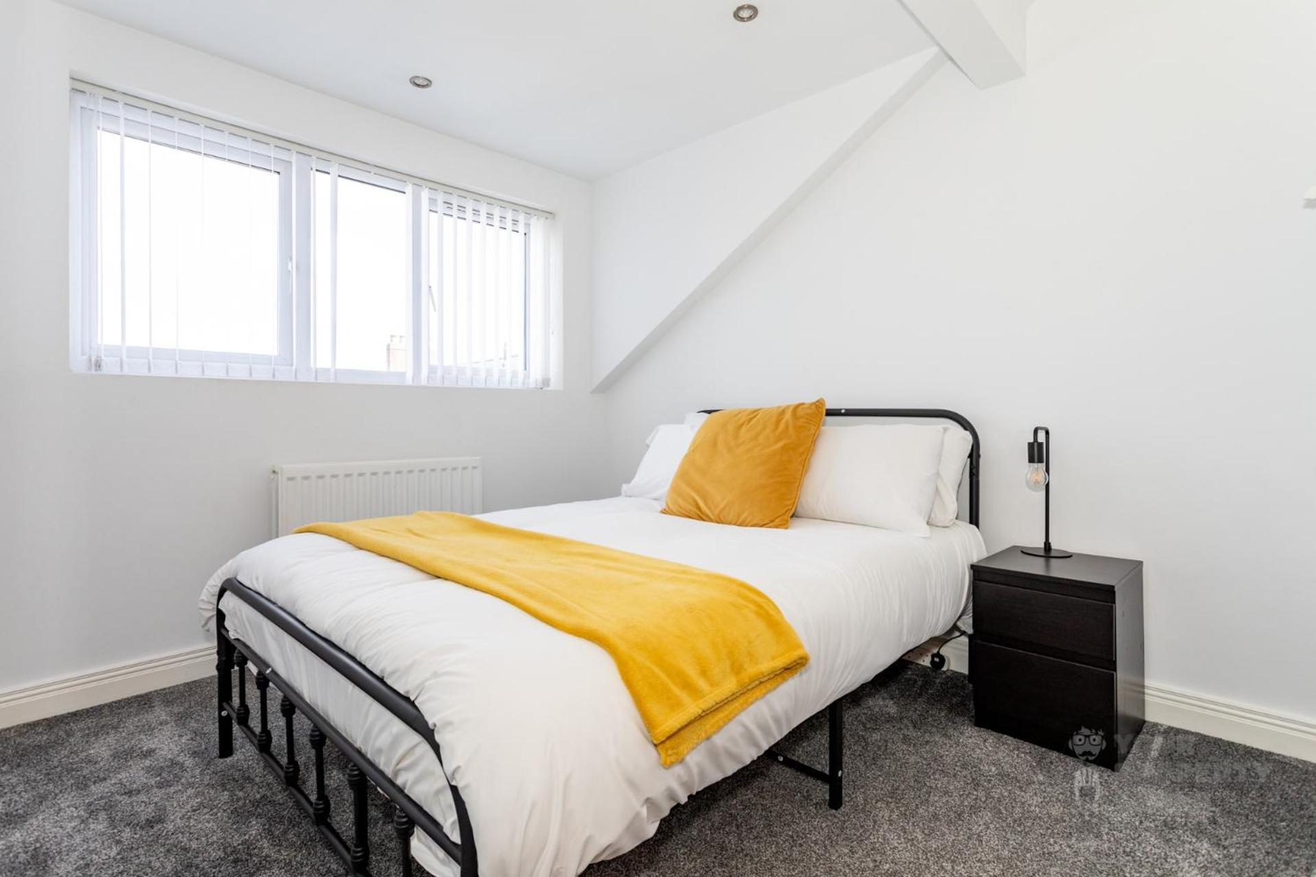 Attic Style 2 Bed Duplex Apartment With Rooftop Patio Belfast Luaran gambar