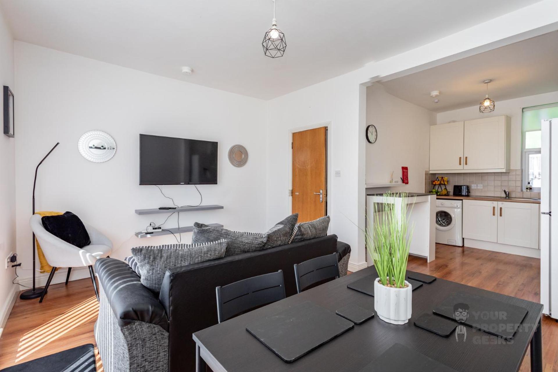 Attic Style 2 Bed Duplex Apartment With Rooftop Patio Belfast Luaran gambar