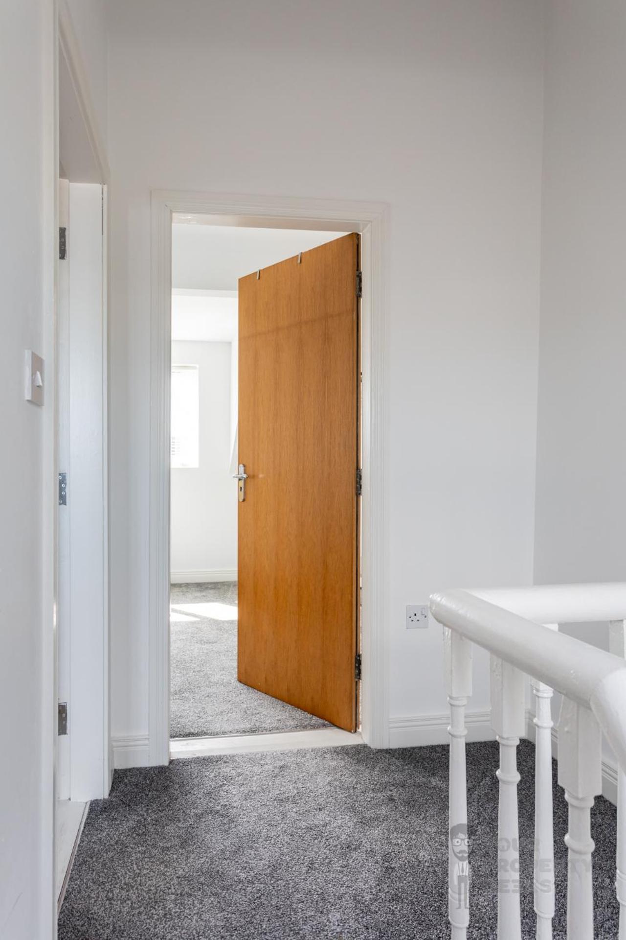 Attic Style 2 Bed Duplex Apartment With Rooftop Patio Belfast Luaran gambar