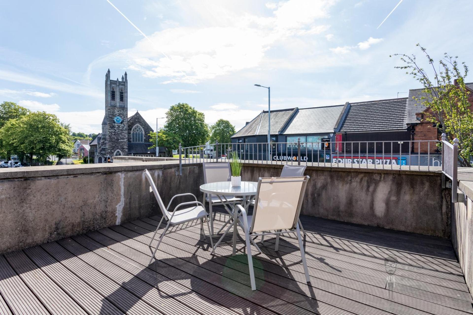 Attic Style 2 Bed Duplex Apartment With Rooftop Patio Belfast Luaran gambar
